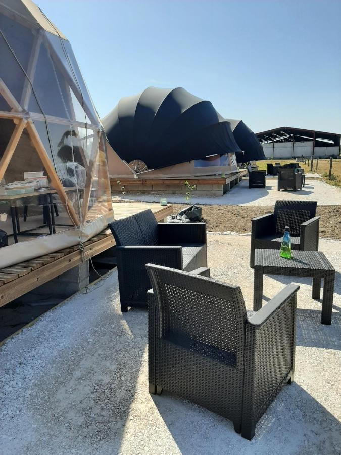 A L'Aube Des Sens Hotel Bailly-le-Franc Екстериор снимка