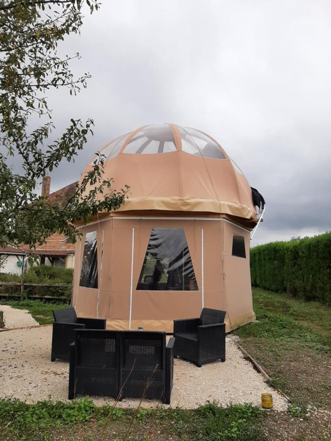 A L'Aube Des Sens Hotel Bailly-le-Franc Екстериор снимка